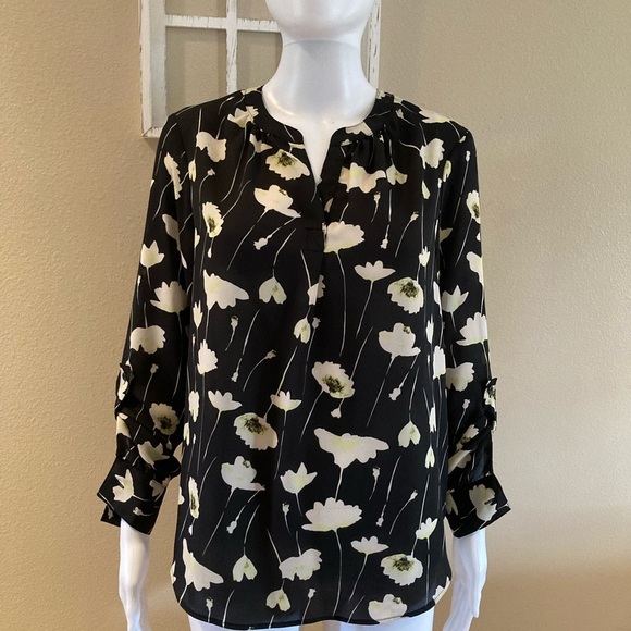 Final sale Simply Vera Wang floral pullover size S - Picture 1 of 8